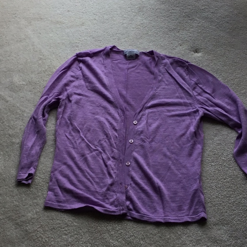 Liz Claiborne lilac sweater sz m EUC